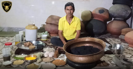 Ayurvedic Manjan - Kala Dant Majan